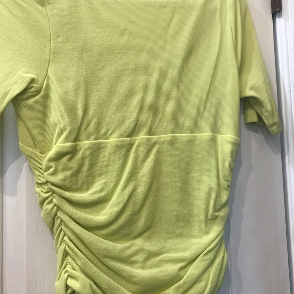 Mesh lime top - Picture 2 of 3